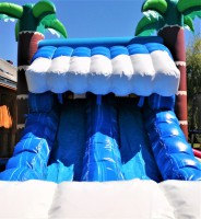 /album/skakaci-hrad-se-skluzavkou-tropic/tropic-vlna-jpg1/